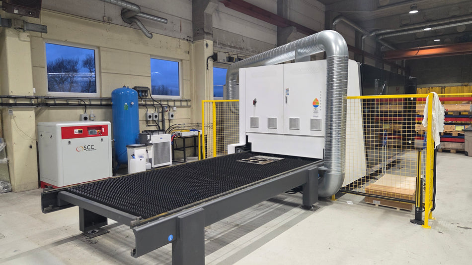 Bodor C3 12 kW Fiberlaser med Argunsan Utsug